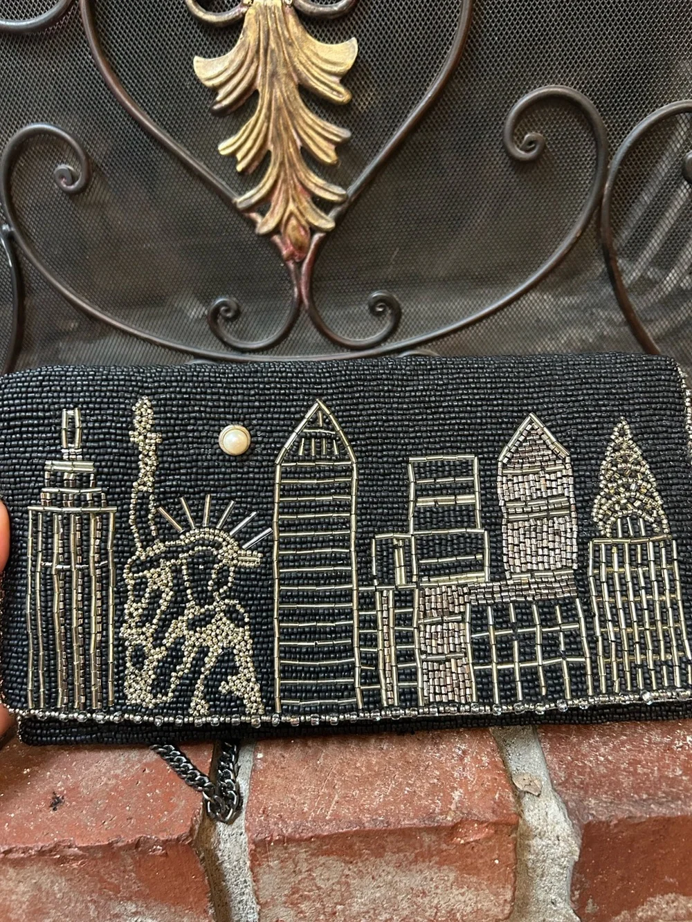 NWT Mary Frances New York Skyline clutch